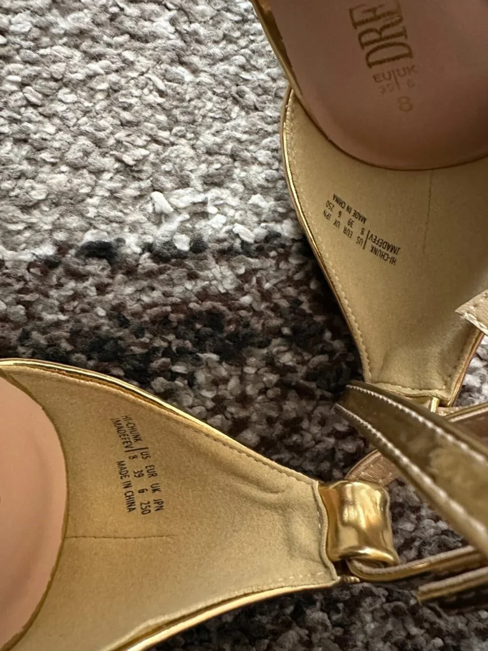 DREAM PAIRS (8) Metallic Gold Hi-Chunk High Heels Sandals Chunky Ankle Patent
